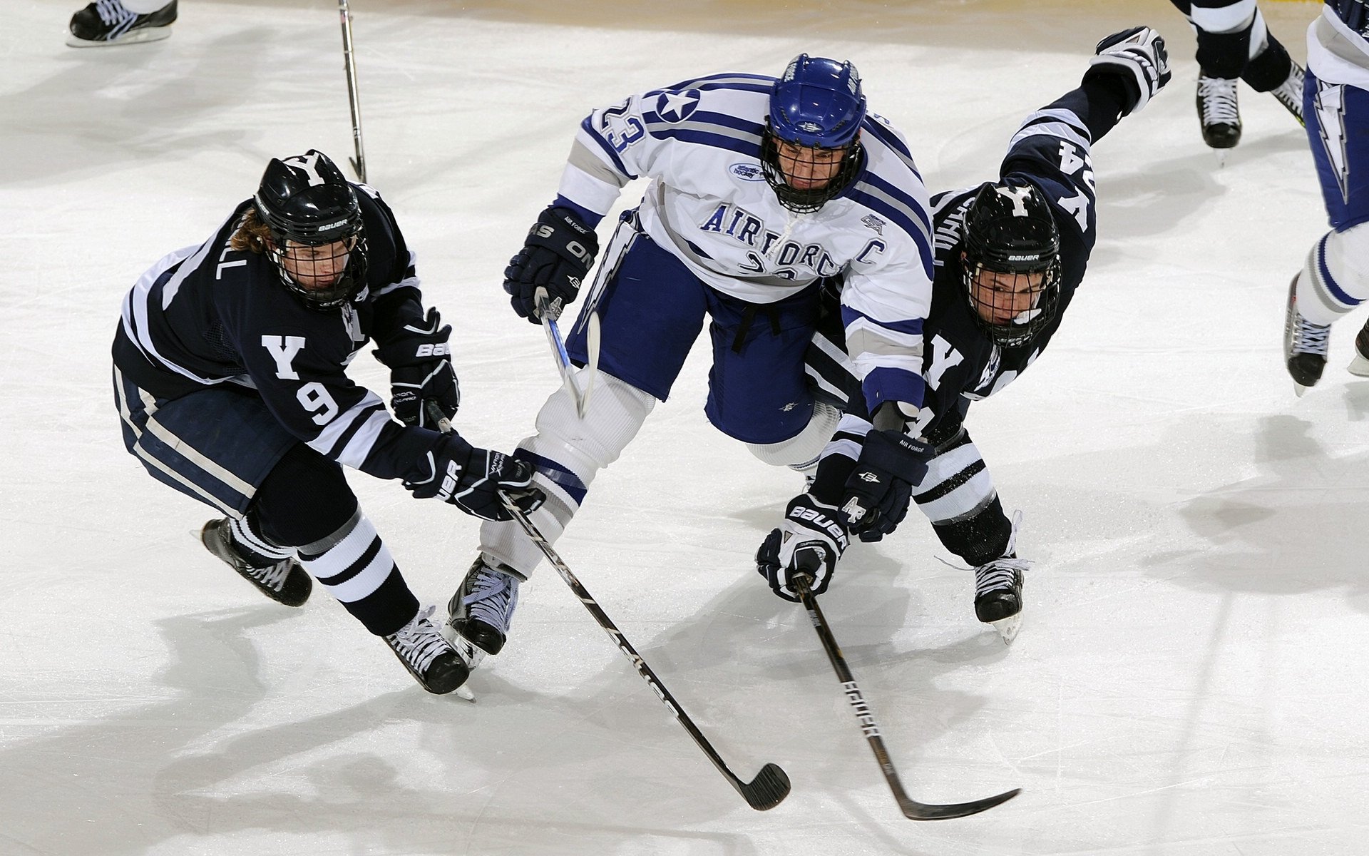开云官网在线-史上最“燃”季后赛夜战，哪一场让你血脉喷张？，季后赛最后一场
